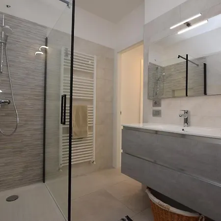 Casa Silu - Di Apartment Colico